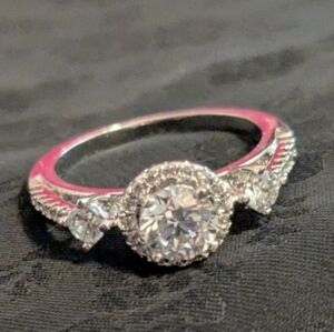 Vintage Style Silver Costume CZ Ring Size 8.75